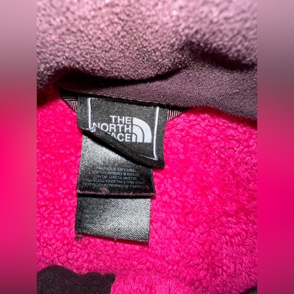 The North Face Osito Pink Fleece Jacket - Picture 4 of 9